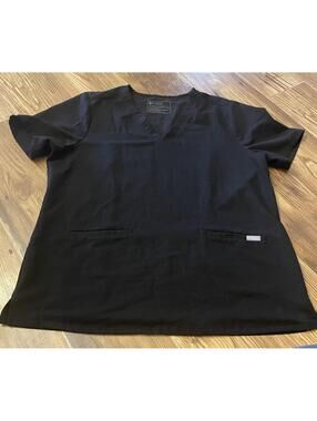 FIGS Technical Collection Black Scrub Top XL
